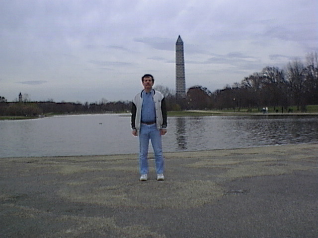 Andy in front of Washington Monument