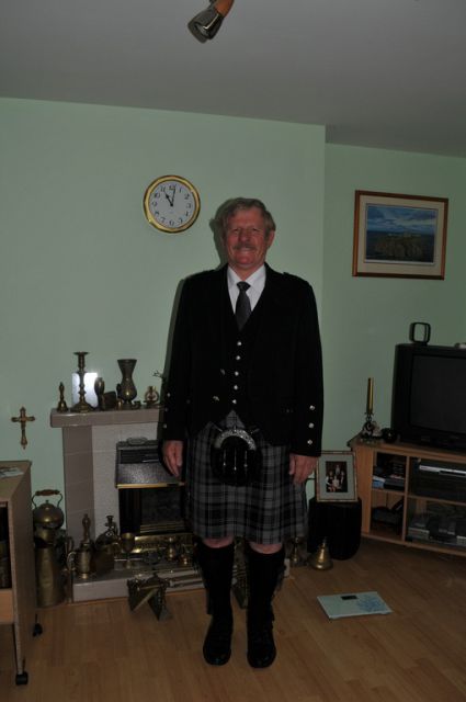 Printable Version of Andy in a Kilt - 20110716_100711_4743