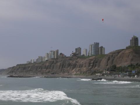 PC040056