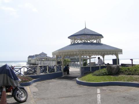 PC040057