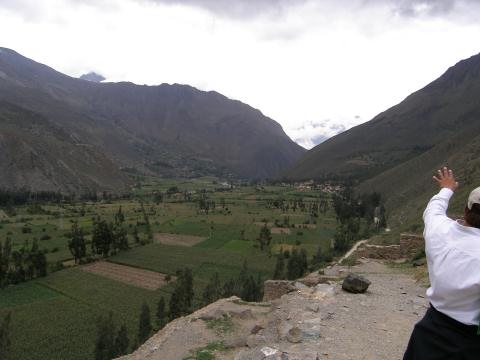 PC060043