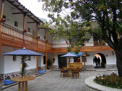 PC060057