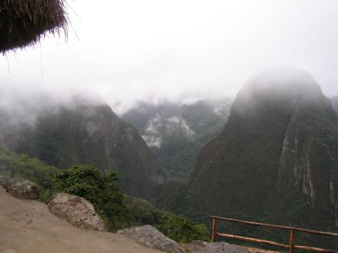 PC080034