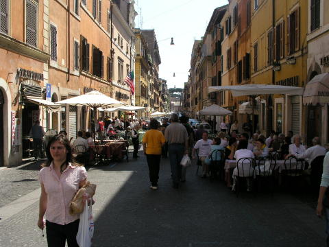 Sunday lunch crowd